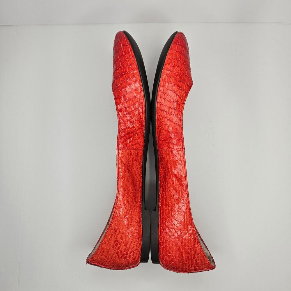 Banana Republic Red Leather Snakeskin Slip‎ On Ballet Flats Size 6.5 - Picture 5 of 9